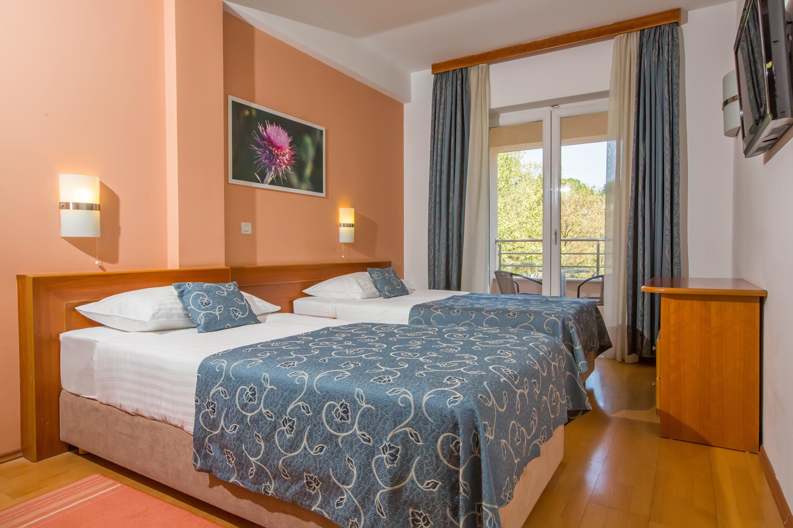 Ivka Hotell