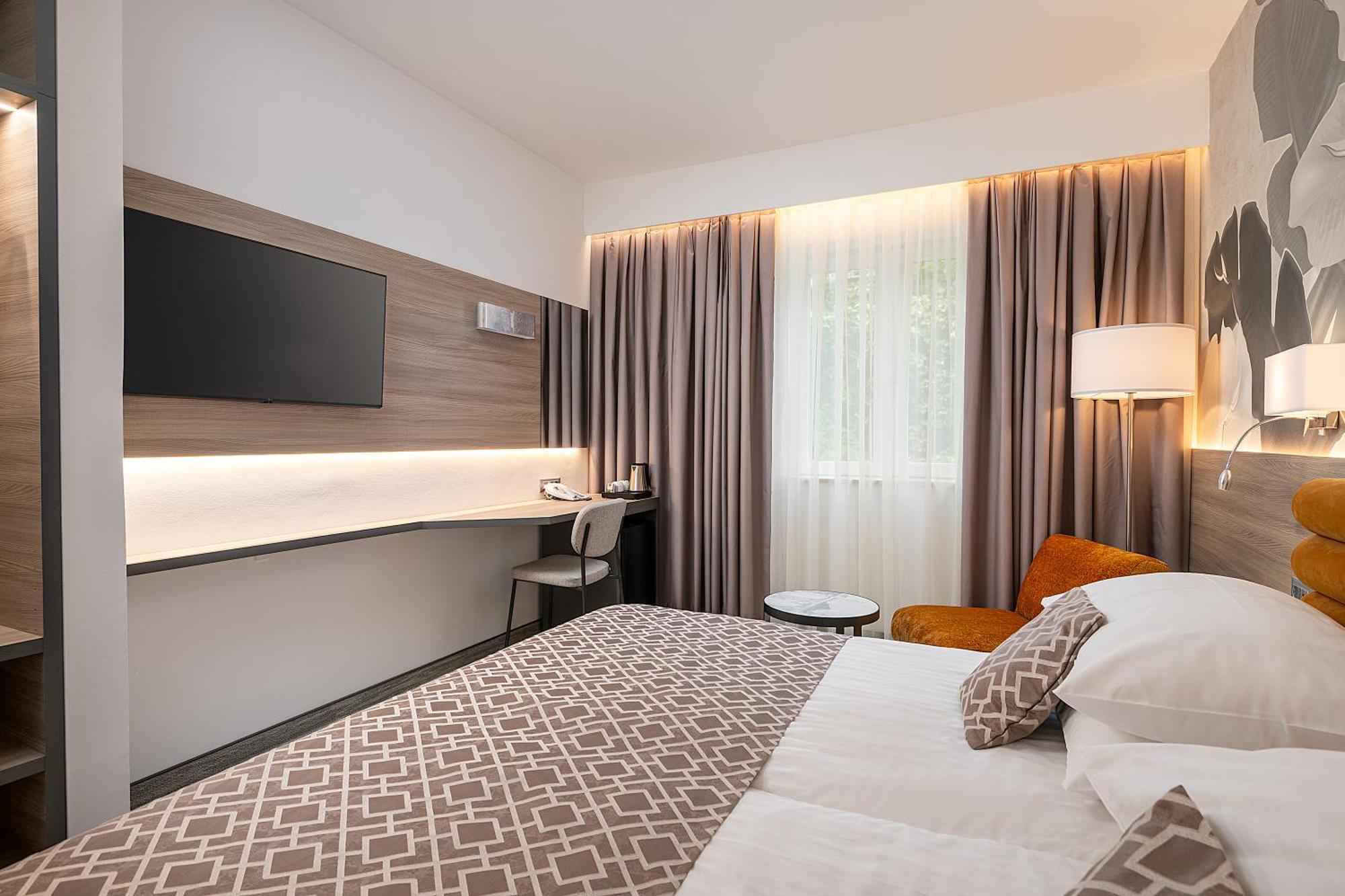 Ivka Hotell